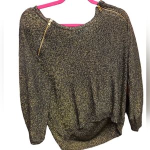 Reg $90 Bisou Bisou gold sweater size Small